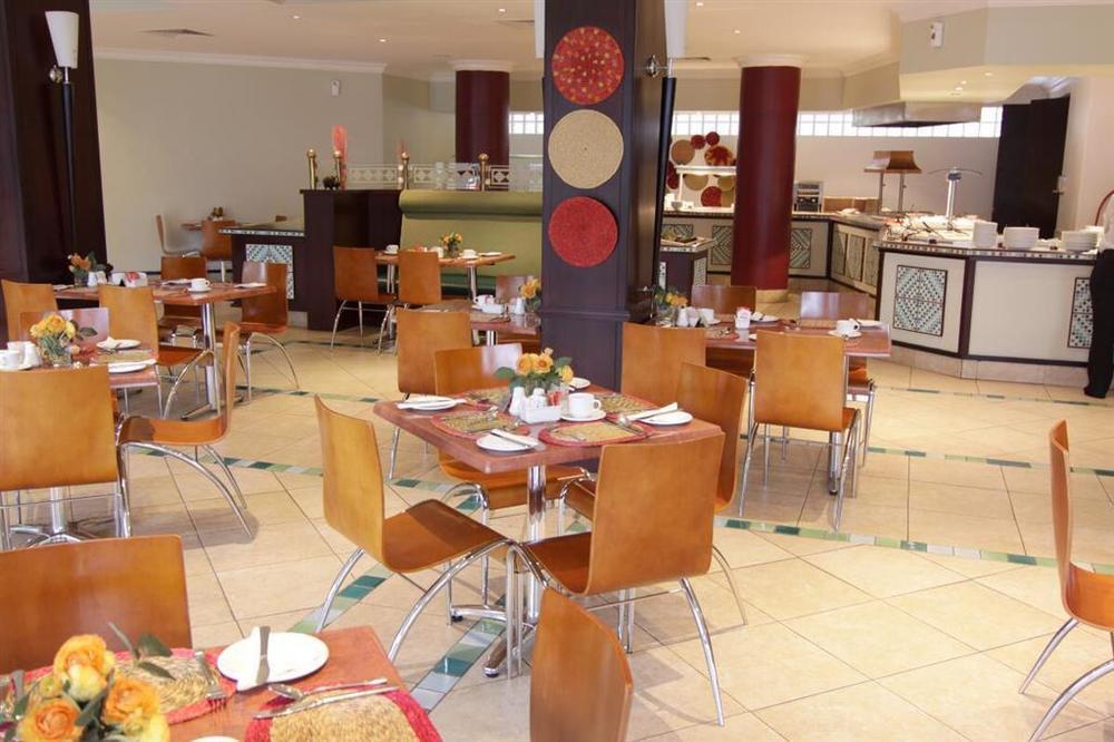 Cresta President Hotel Gaborone Restaurant photo